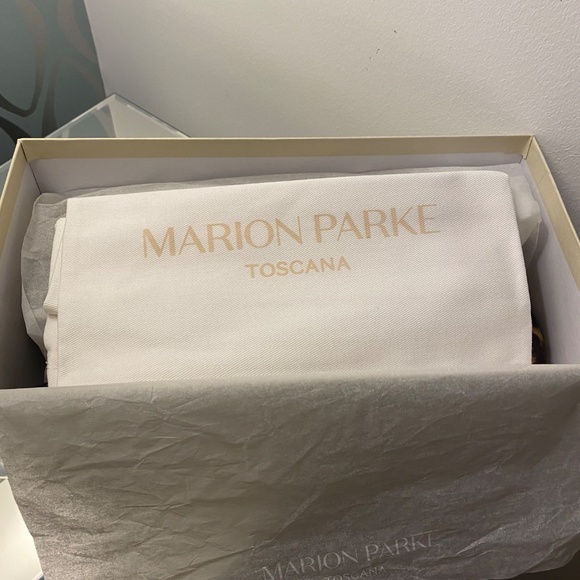 Brand New Marion Parke Classic Pointy Toe Leopard print flat shoes - Picture 5 of 15